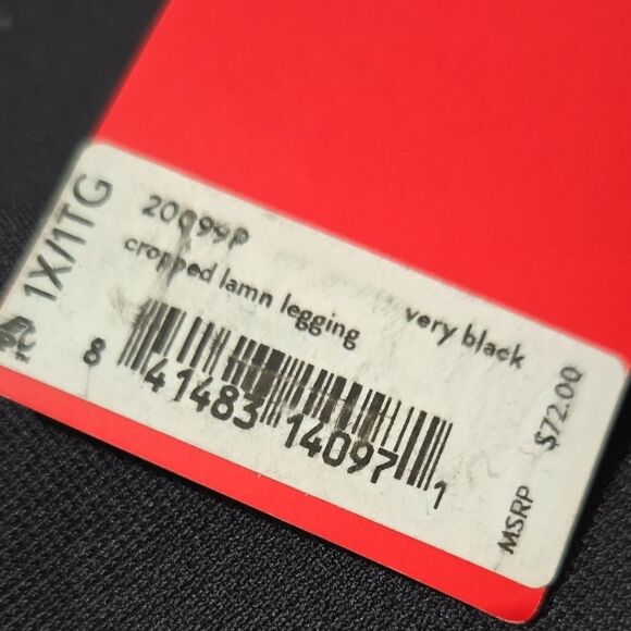 NEW w/Tags SPANX Women's Black Compression Shapewear Cropped Leggings - Picture 4 of 4